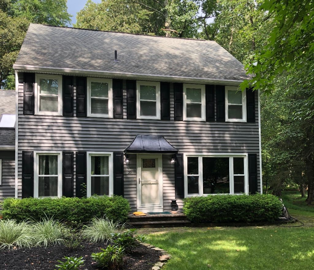 roofing siding and window installation and replacement contractor company